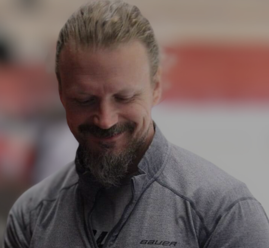 Magnus rinkside preparing for a game